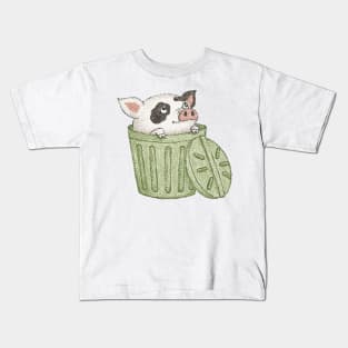 Spotted pig in a bucket Kids T-Shirt